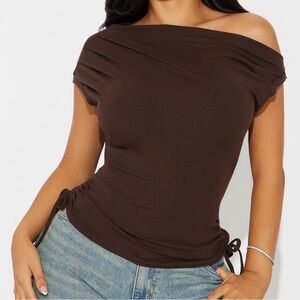🤎 Fashion Nova Chocolate Off-Shoulder Top
